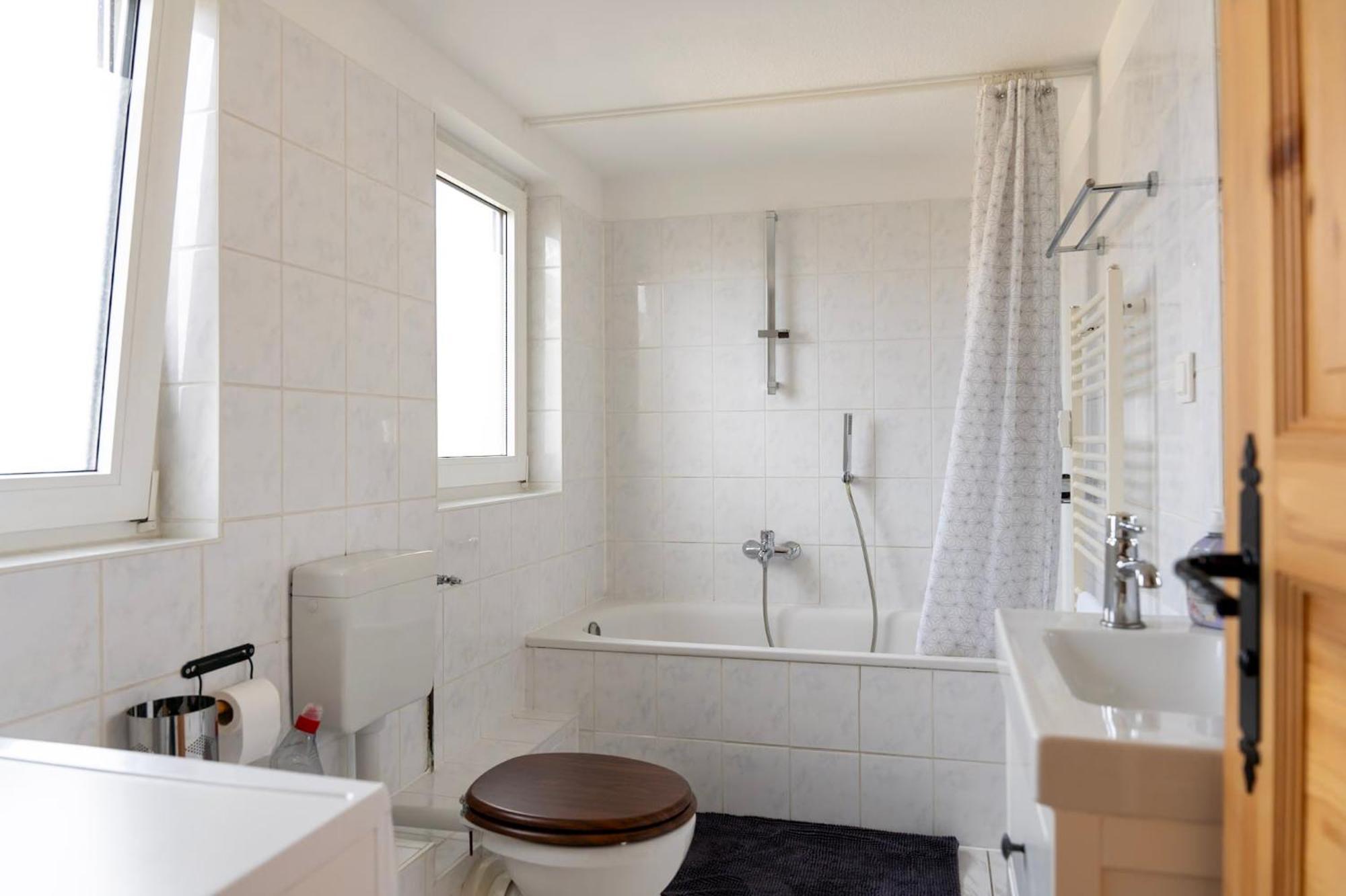 Rosewood - Apartment By Comfort Housing Falkensee Bagian luar foto